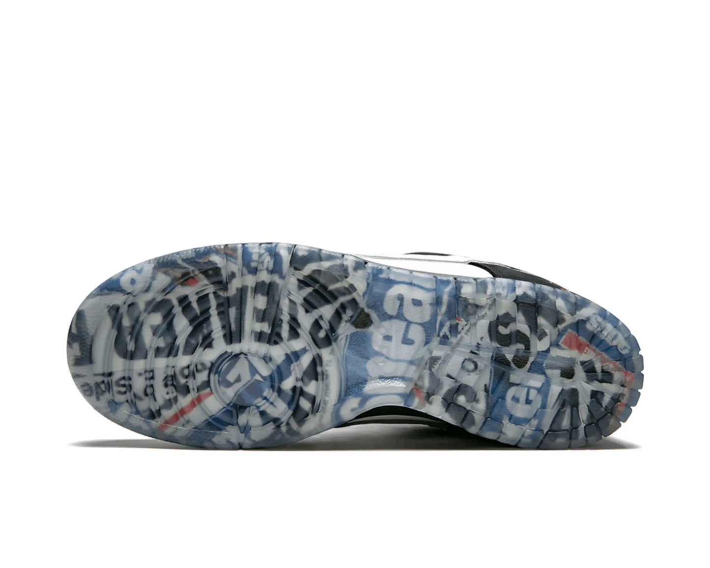 Nike SB Dunk Low Pro OG QS « Panda Pigeon » – Un héritage urbain iconique revisité | Luxem Swiss