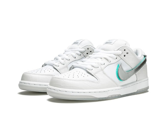 Nike x Diamond Supply Co. SB Dunk Low Pro OG QS “White” – Luxury Street Icon | Luxem Swiss