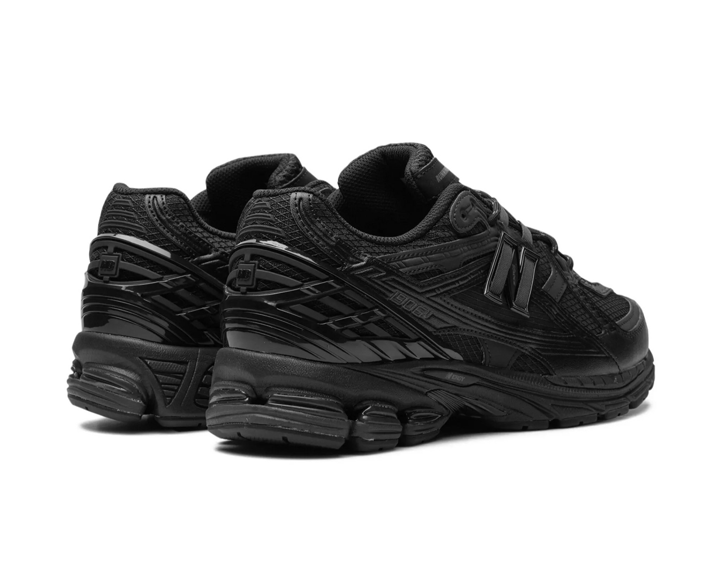 Buty sportowe New Balance 1906 „Tripple Black”