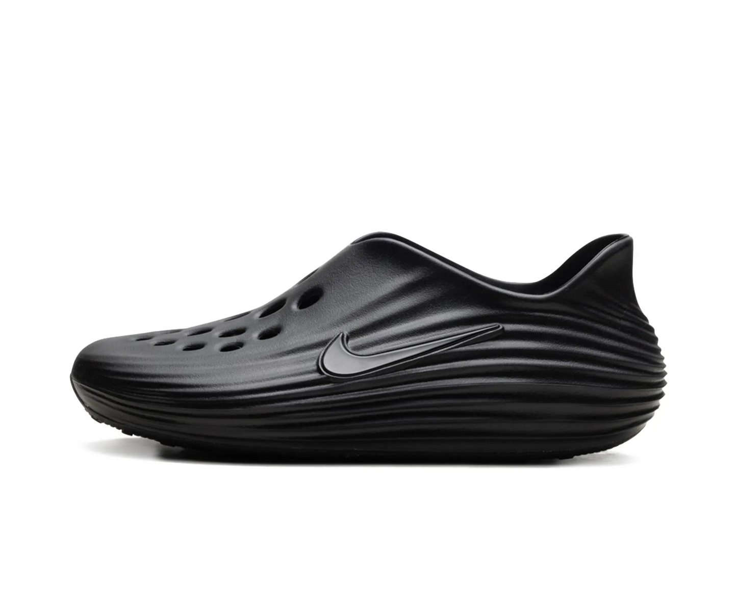 Nike Reactx Rejuven8 "Triple Black" sneakers