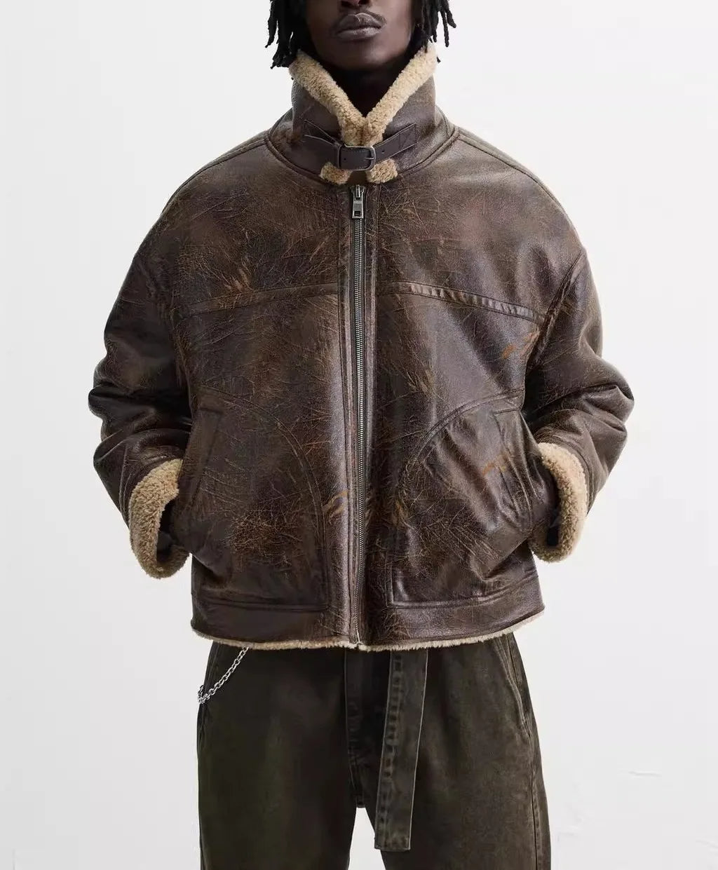 Kurtka pilotka z owczej skóry w stylu vintage