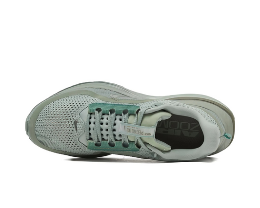 Nike Pegasus Premium – Road Running Sneakers