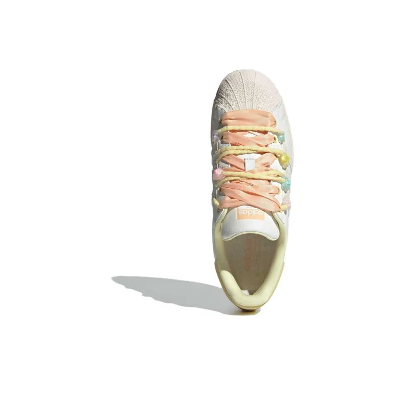Adidas Originals SUPERSTAR Low Top Skateboard Shoes Women's White Yellow