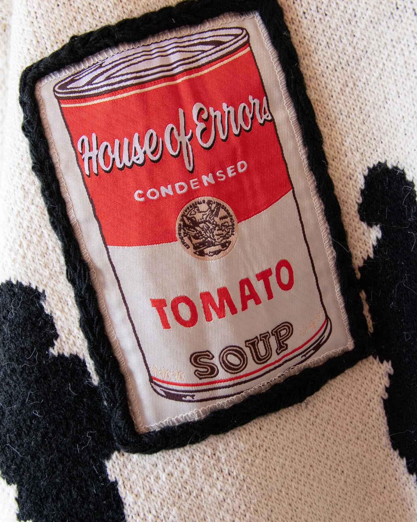 Męski sweter polo z dzianiny – naszywka vintage „Wielka fala i dziewczyna z perłą” | Luxem Swiss Streetwear