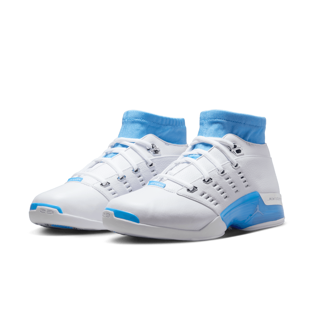 Jordan 17 Retro Low SP University Blue (2024) – FJ0395-101-50.5 – product view 2