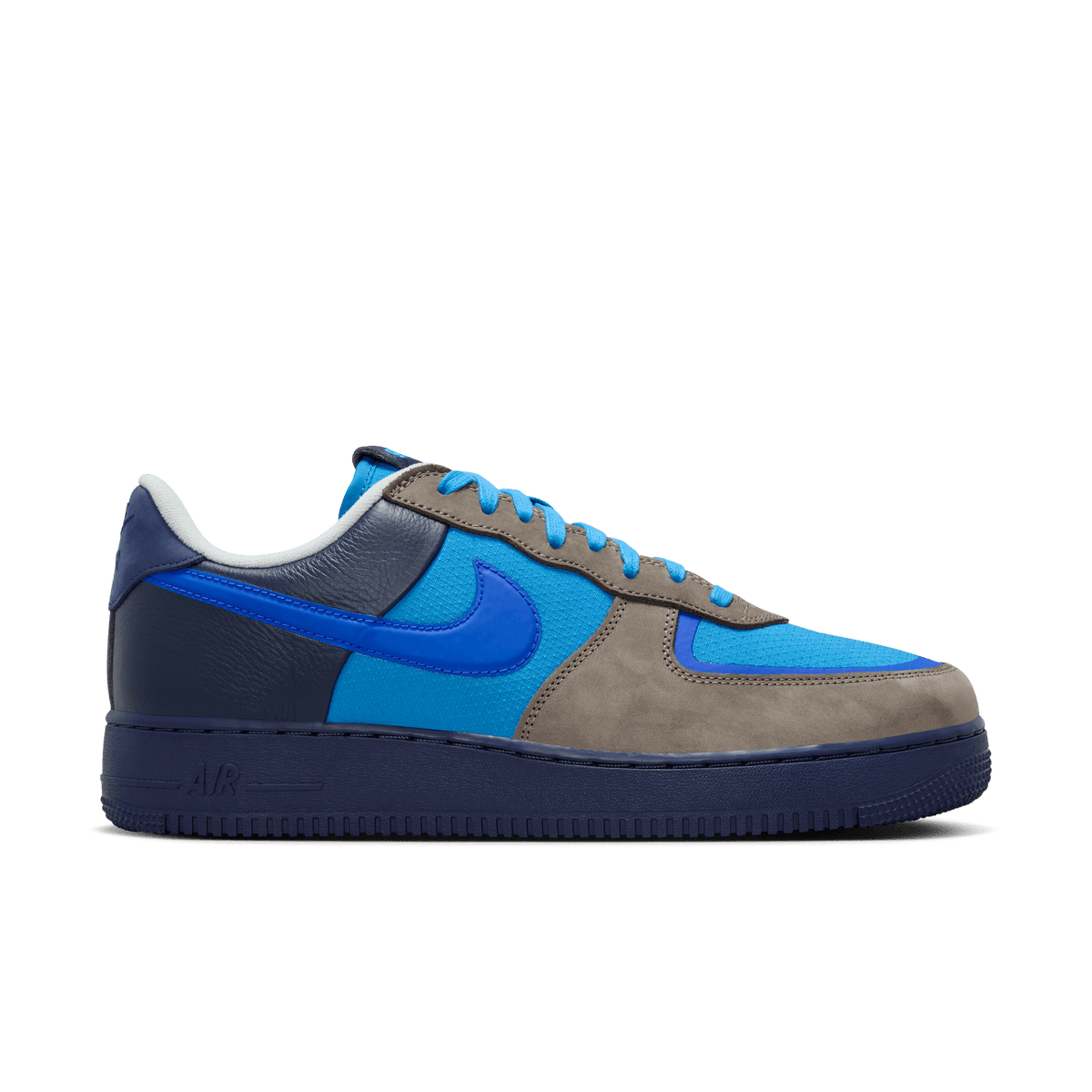 Nike Air Force 1 Low SP Stash (2024) – HF5516-001-38 – product image