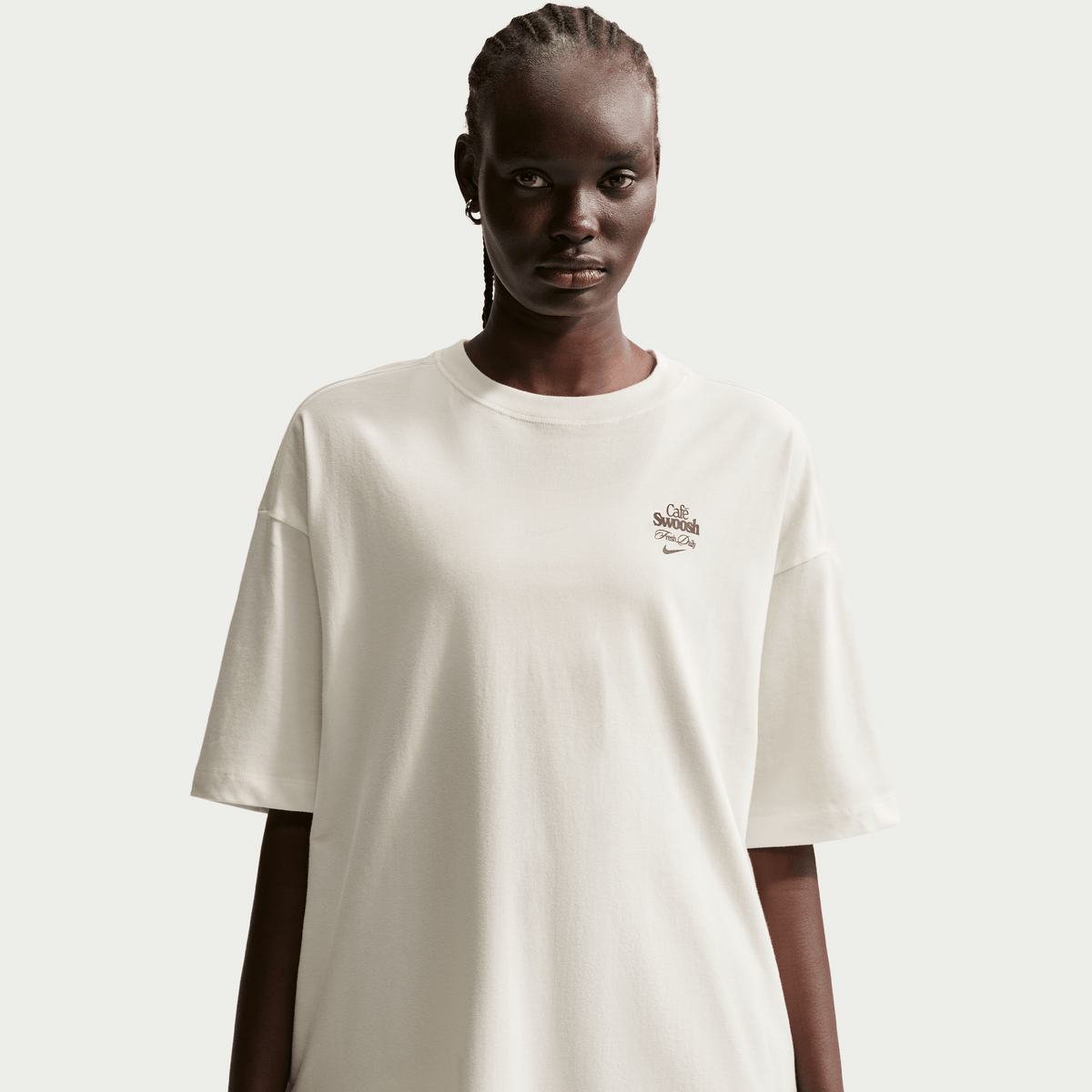 Nike Sportswear Classic Women's Oversized Short-Sleeve T-Shirt Sail/Dark Hazel/Dark Hazel – IQ1091-133-M – product view 3