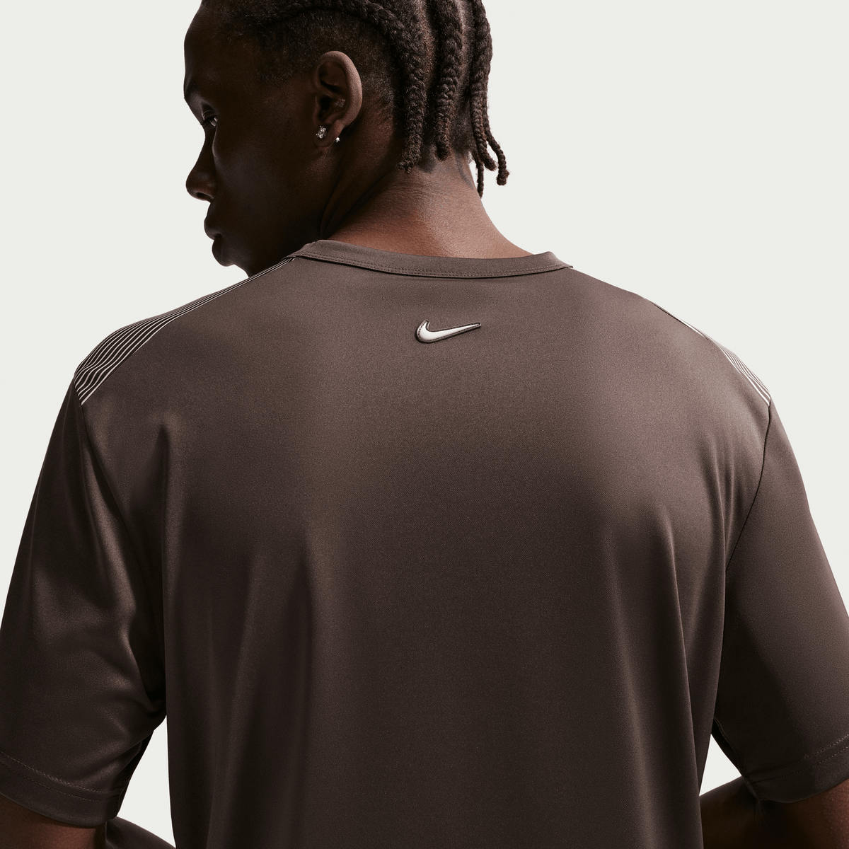 Nike Sportswear Tuned Air Men's Football Shirt Baroque Brown – IM5980-237-S – product view 4