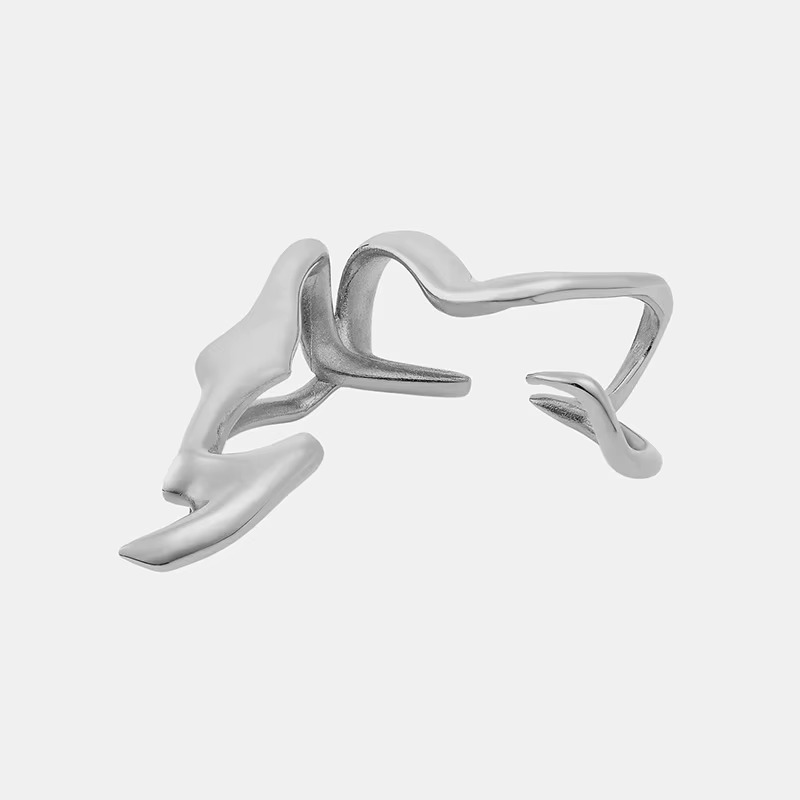 „NeoFae – Cyberpunkowa wróżka na ucho”