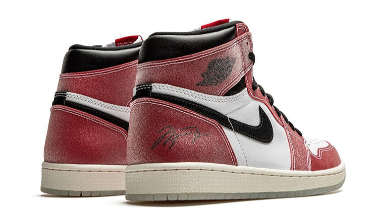 Air Jordan 1 Retro High OG "Trophy Room - Chicago" sneakers