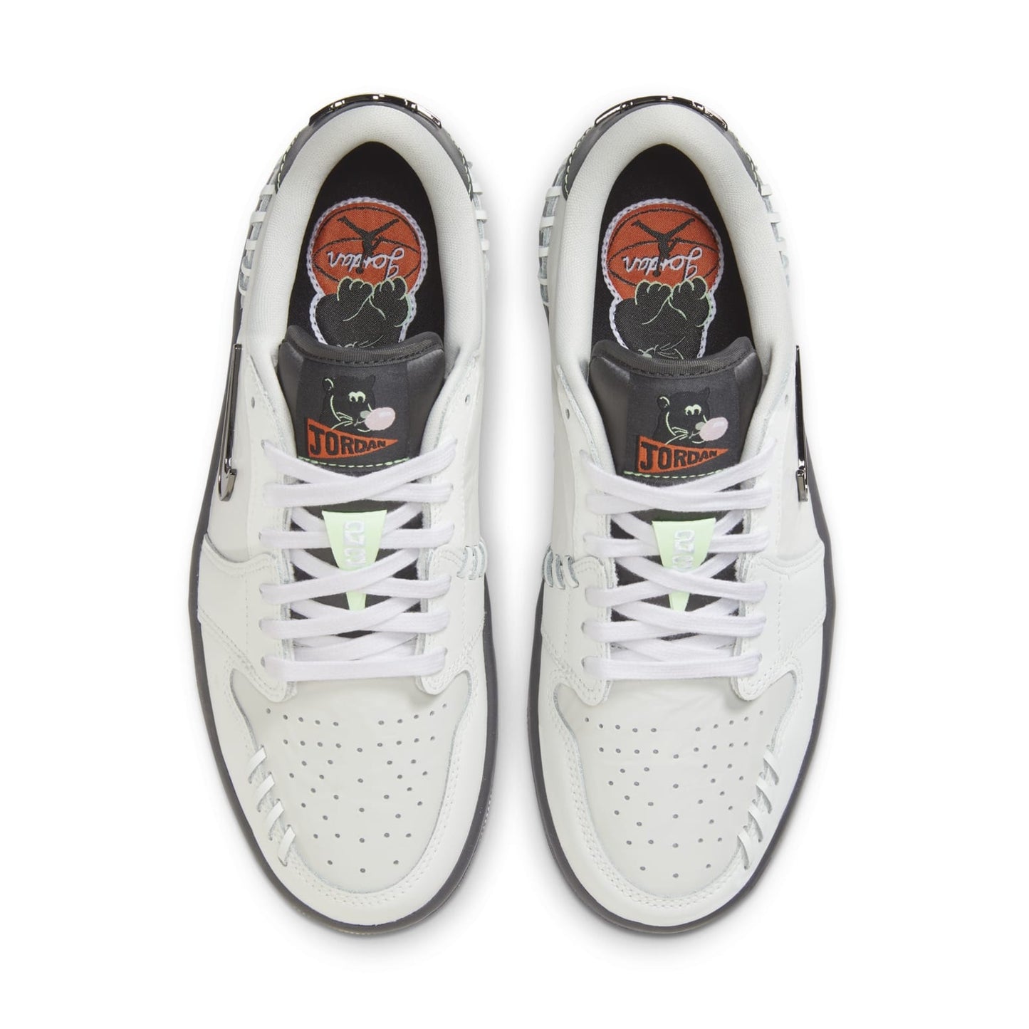 Air Jordan 1 MM Low „Phantom Dust Metallic Dark Grey”