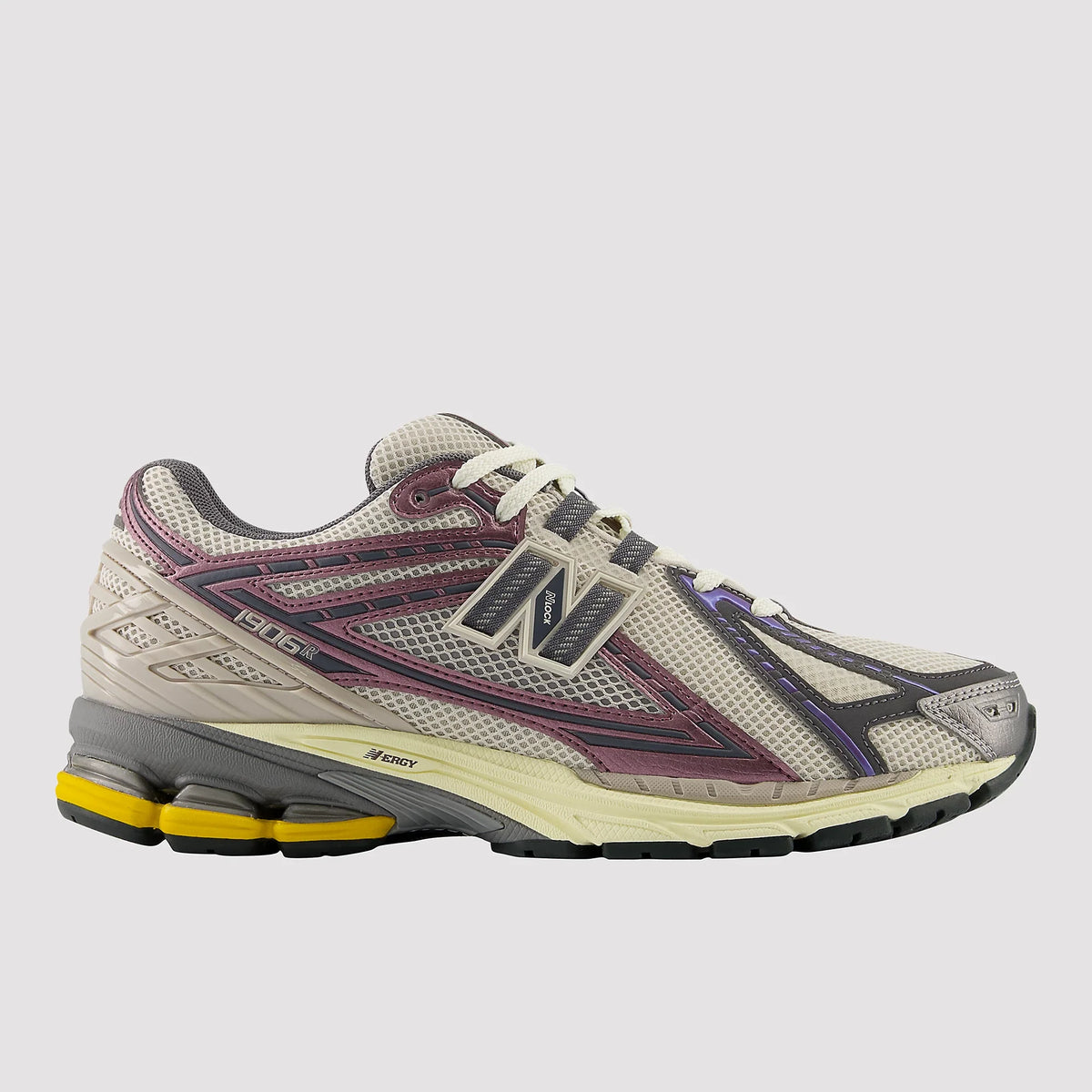 New Balance 1906R Licorice – M1906RRA-42.5 – product image