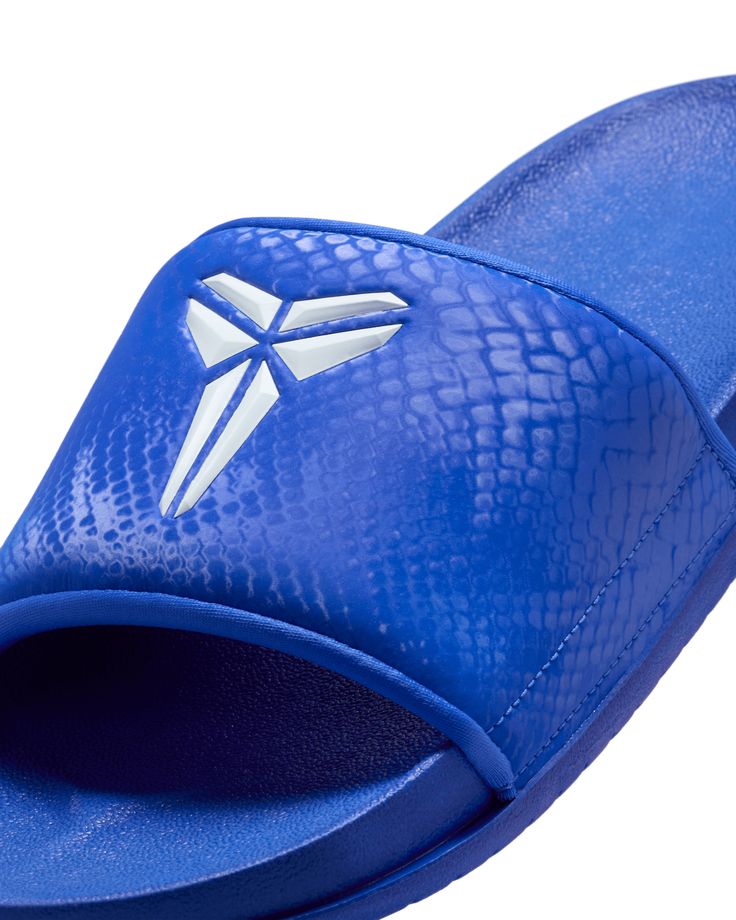 Nike Kobe Offcourt Slides | Luxem Swiss