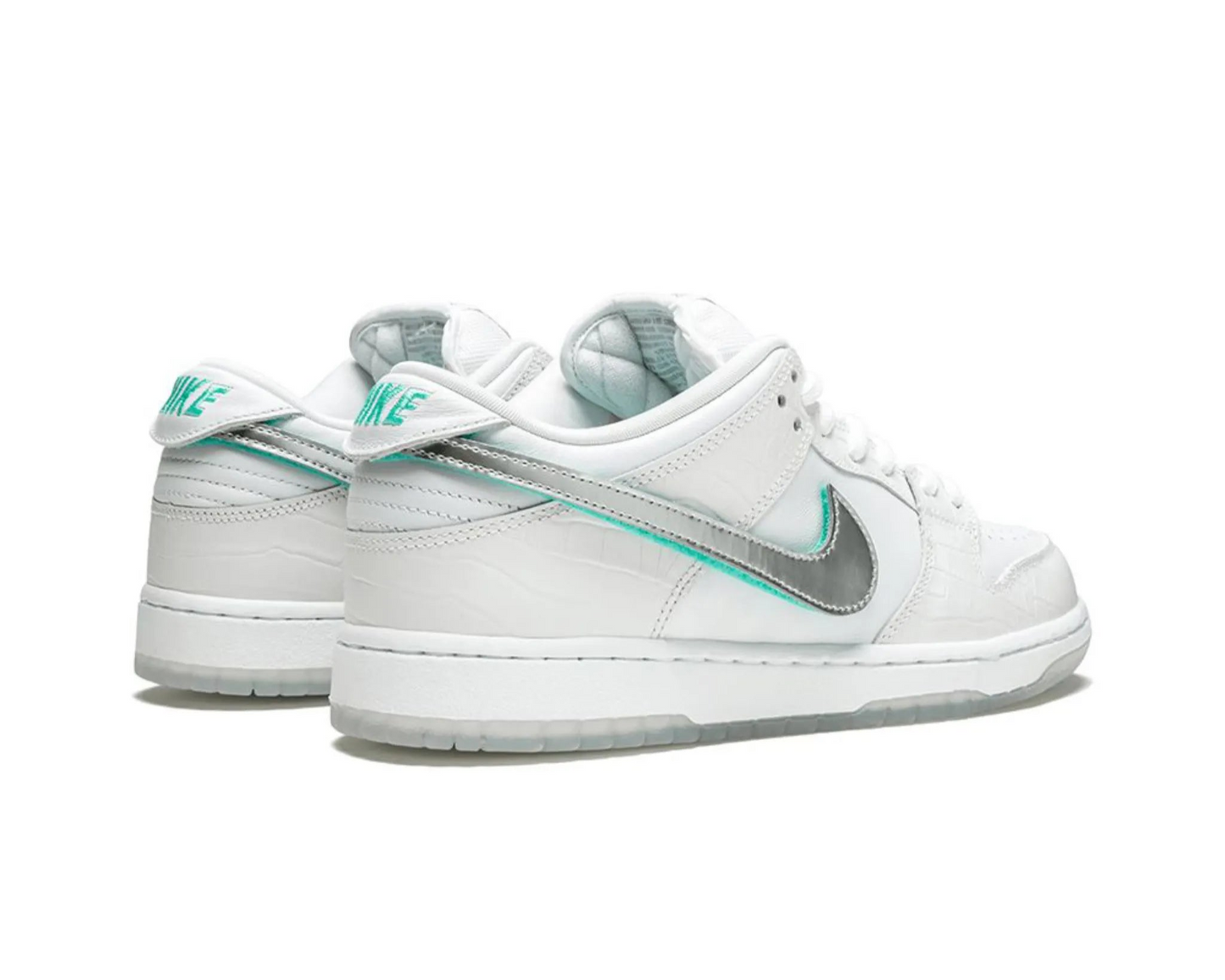Nike x Diamond Supply Co. SB Dunk Low Pro OG QS "White" sneakers