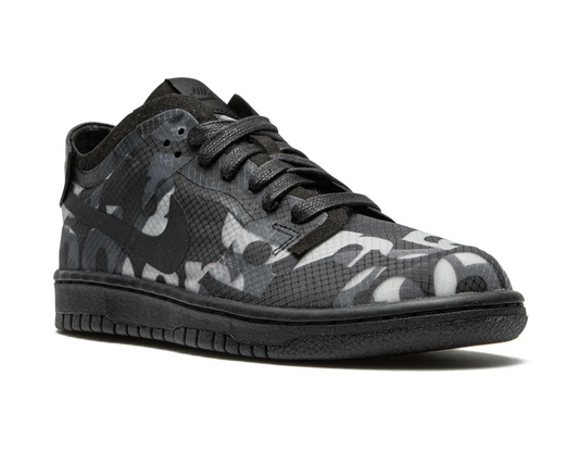 Buty sportowe Nike x Comme Des Garçons Dunk Low „Monogram Print”.