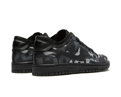 Buty sportowe Nike x Comme Des Garçons Dunk Low „Monogram Print”.