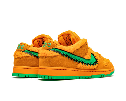 Nike x Grateful Dead SB Dunk Low "Orange Bear" sneakers