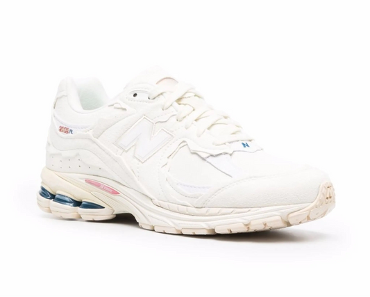 New Balance 2002R Protection Pack Sneakers White – Premium Lifestyle Footwear | Luxem Swiss