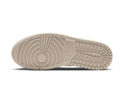 Air Jordan 1 Low SE Sanddrift Glacier Blue