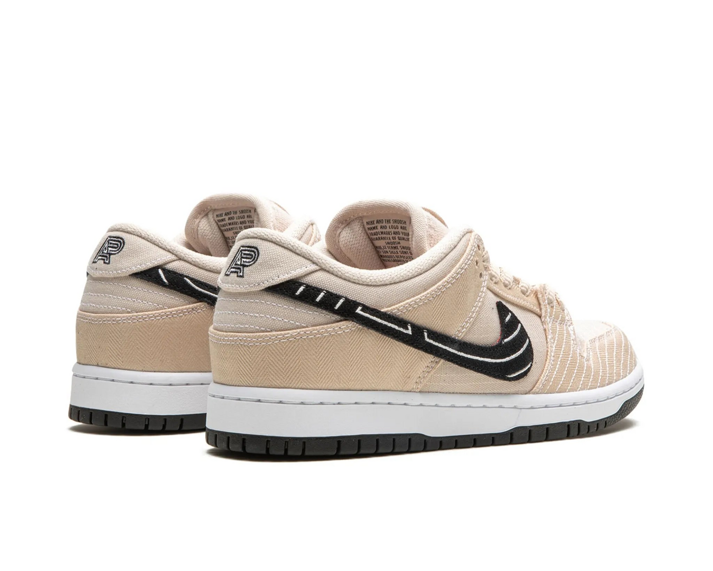 Nike Dunk Low "Albino & Preto - Jiu Jitsu" sneaker