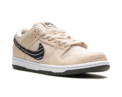 Nike Dunk Low "Albino & Preto - Jiu Jitsu" sneaker