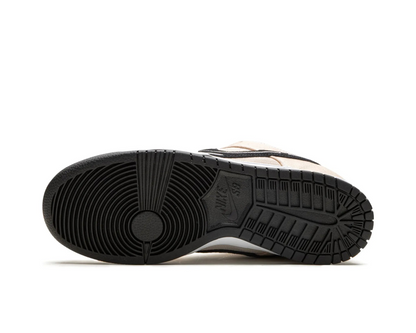 Nike Dunk Low "Albino & Preto - Jiu Jitsu" sneaker