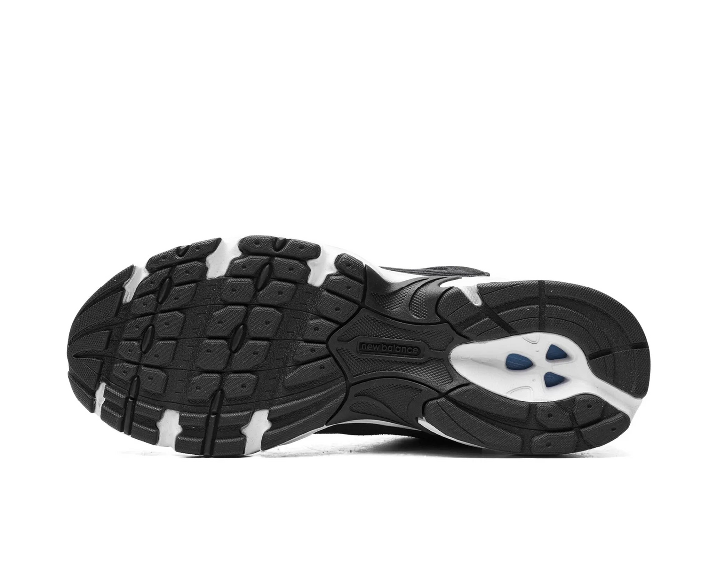 New Balance 530 ‘Classic Black/Grey’ Sneakers – Timeless Street Performance | Luxem Swiss