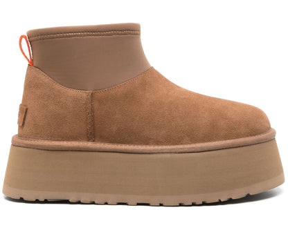 Buty UGG Classica Mini Dipper – komfort na platformie z zamszu premium | Luxem szwajcarski