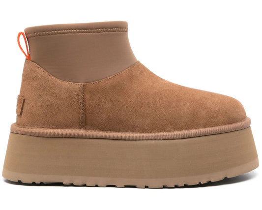 Buty UGG Classica Mini Dipper – komfort na platformie z zamszu premium | Luxem szwajcarski