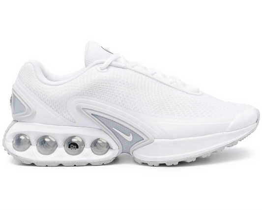 Nike Air Max Dn „Triple White” – elegancka, minimalistyczna wydajność