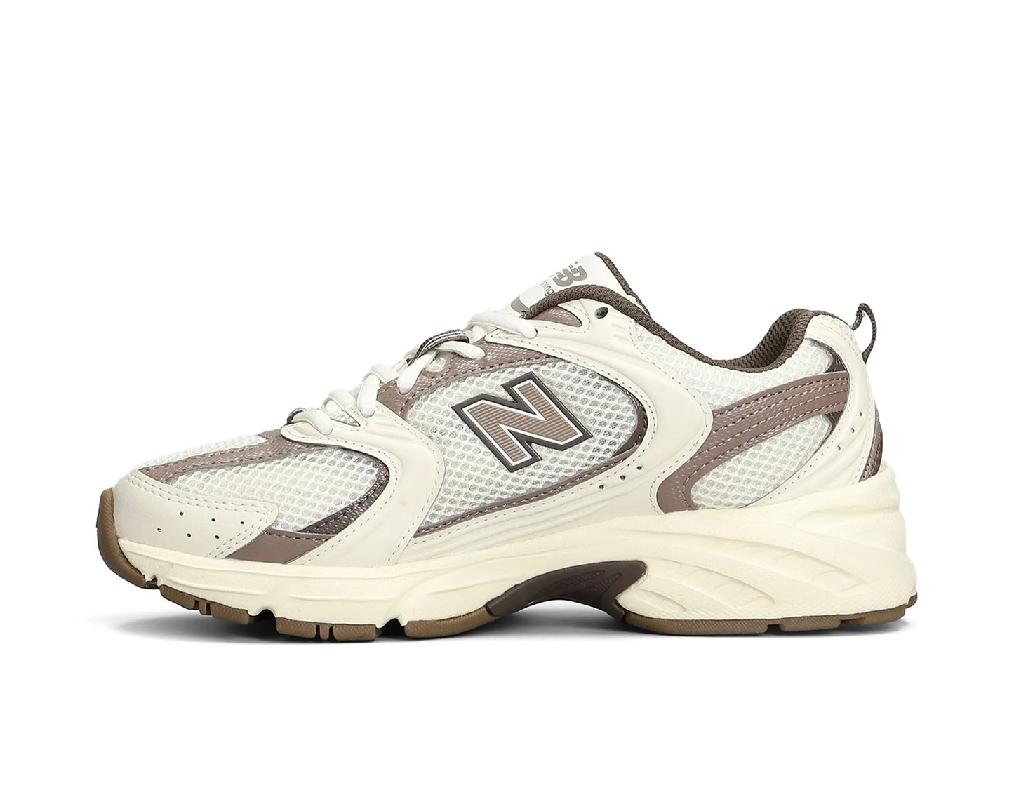 New Balance 530 Sneakers – Retro Comfort Meets Modern Style | Luxem Swiss
