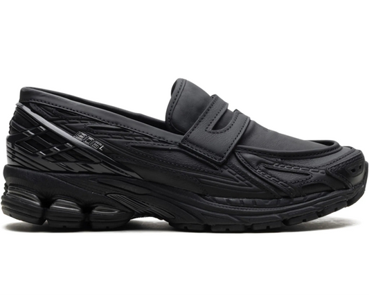 New Balance 1906L Black Loafers – Hybrid Luxury Style | Luxem Swiss