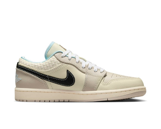 Air Jordan 1 Low SE Sanddrift Glacier Blue