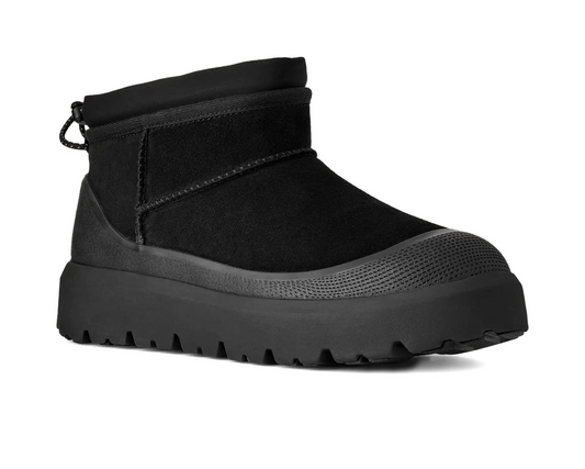 UGG Platform Pull-On Boots – Black | Luxem Swiss