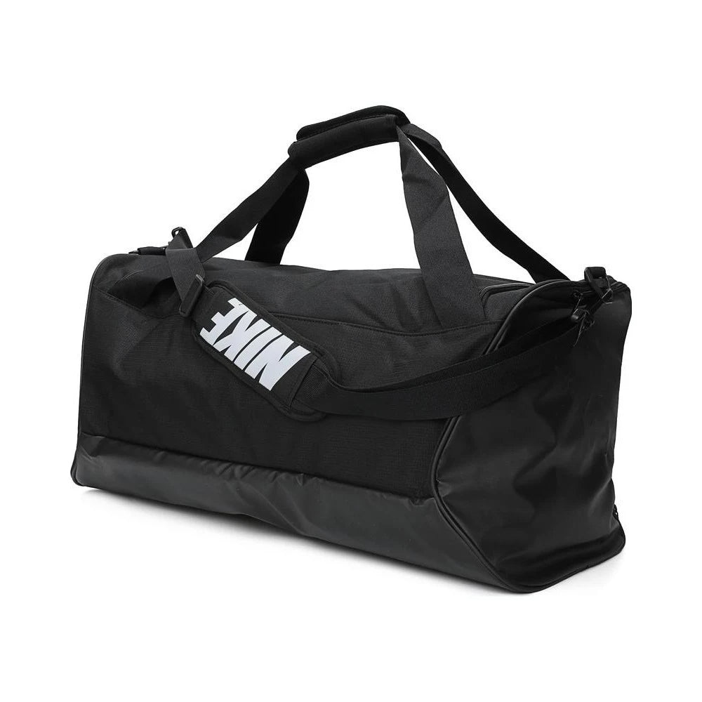 Czarna torba sportowa Nike