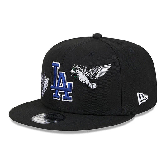 Czapka New Era 9FIFTY Los Angeles Dodgers Dove Peace Snapback – czarno-biało-niebieska
