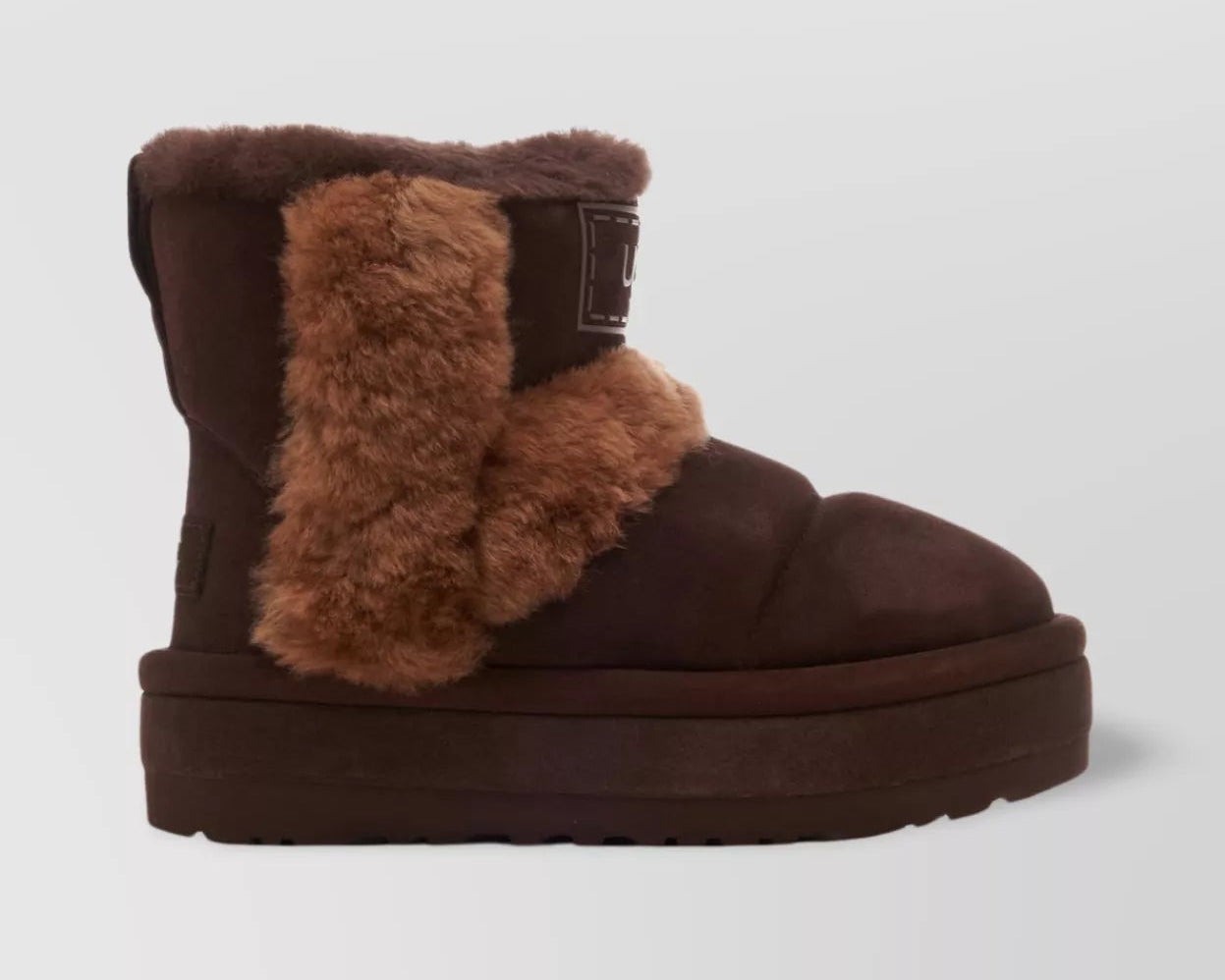 Bottes UGG Classic ChillaPeak pour femmes – Marron foncé / Moutonnière | Luxem Swiss