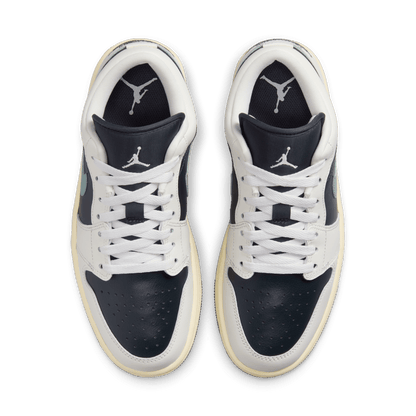 Jordan 1 Low Jade Smoke (Women's) – DC0774-001-40.5 – product view 3