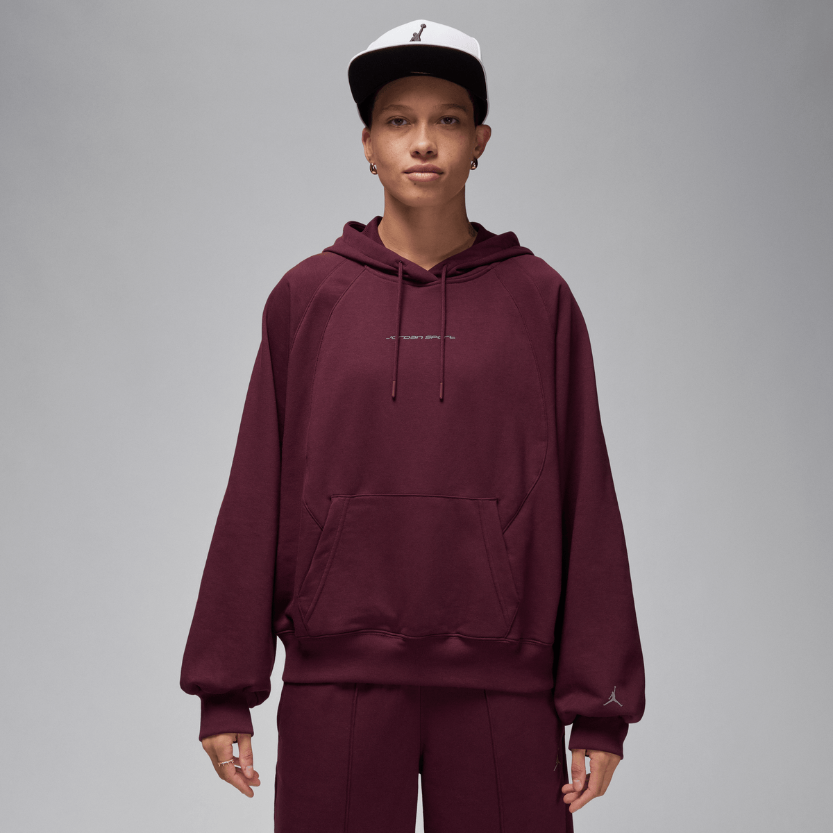 Jordan Sport Women's Graphic Fleece Hoodie Night Maroon/Stealth – FN5125-681-XS – product image