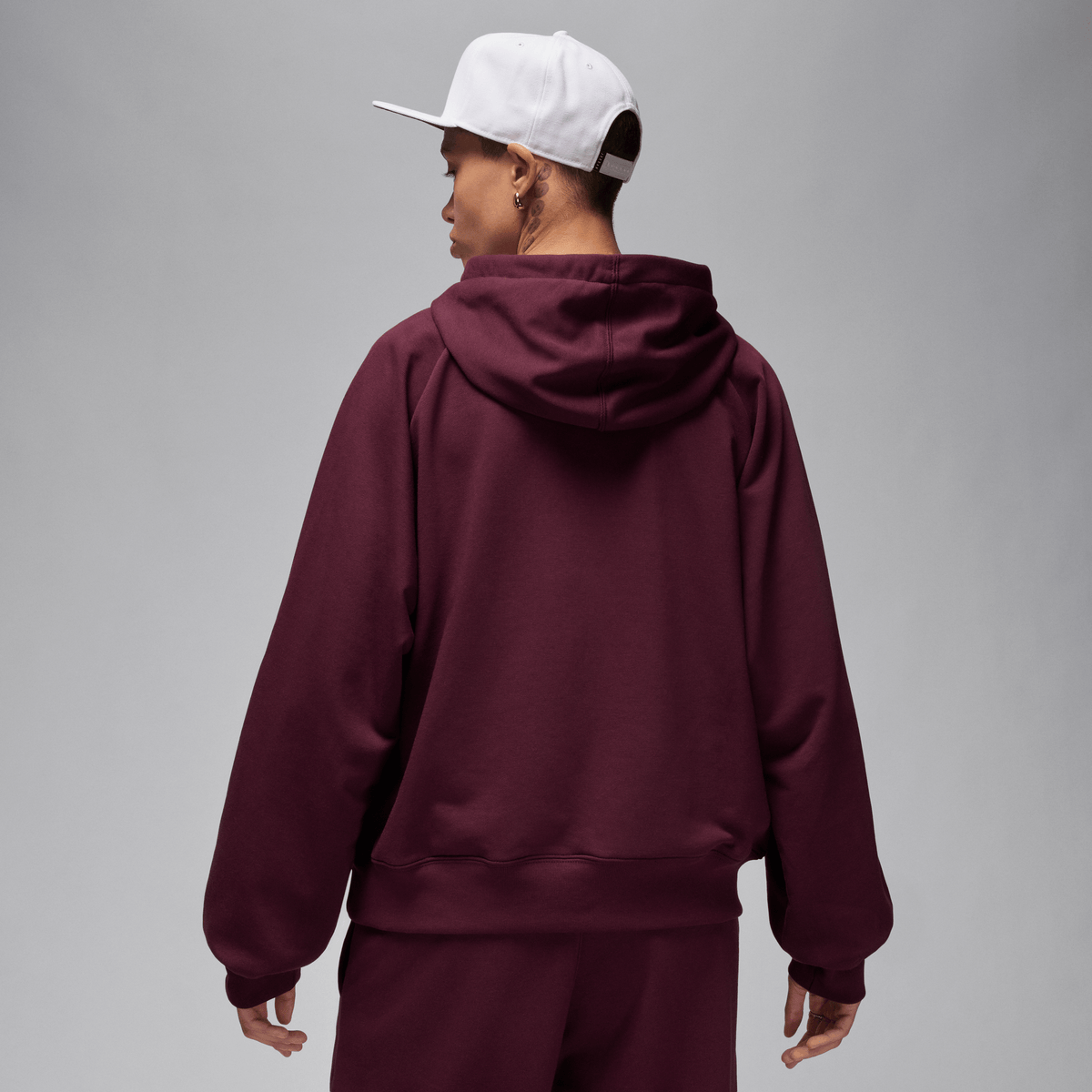 Jordan Sport Women's Graphic Fleece Hoodie Night Maroon/Stealth – FN5125-681-XS – product view 2