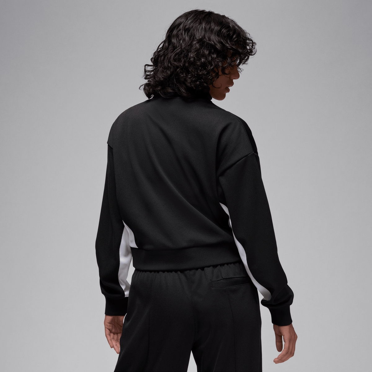 Jordan Women's Knit Jacket Black/White/White – FV7104-010-XS – product view 2