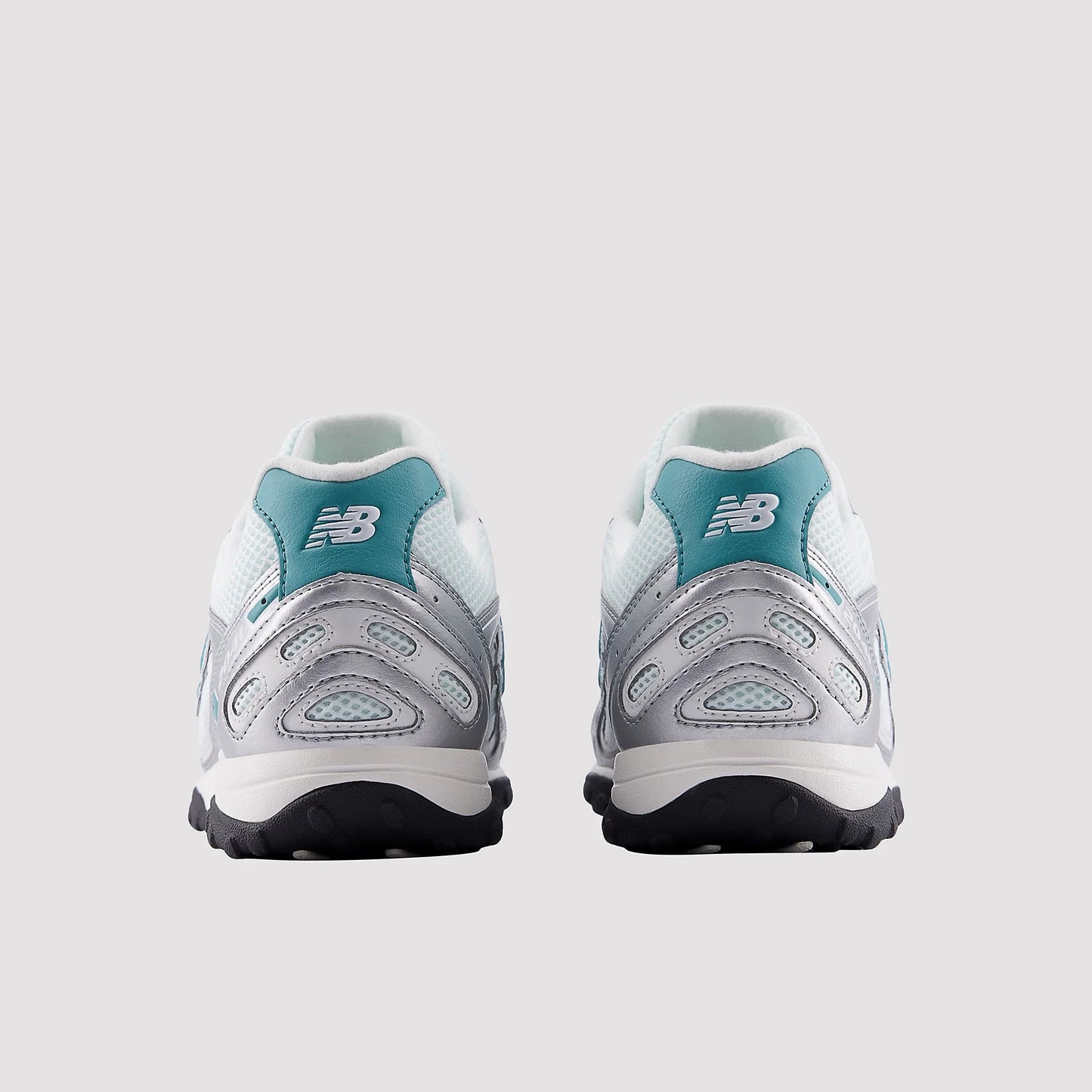 New Balance 204L Light Silver Metallic – U204L7A8-36 – product view 4