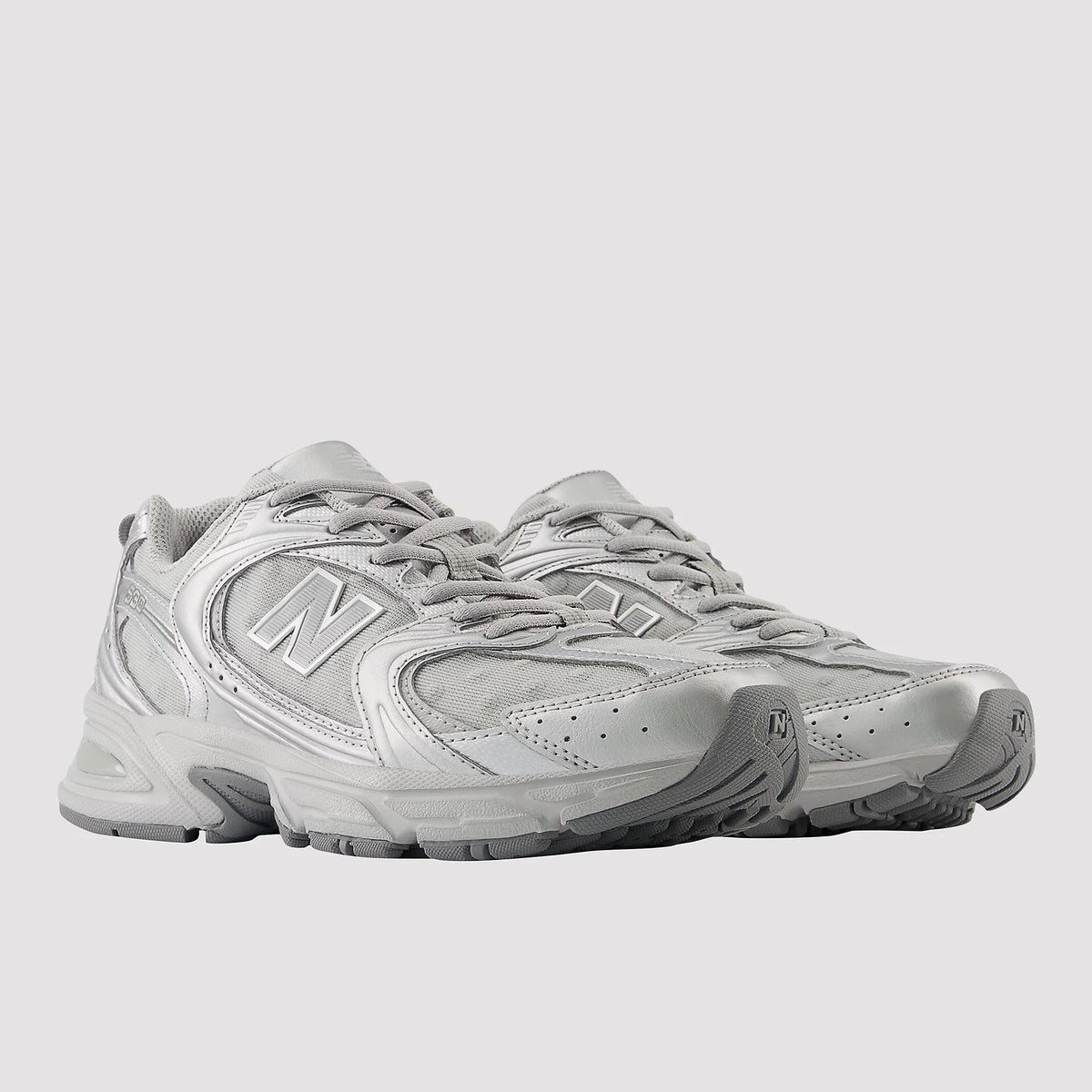 New Balance 530 Silver Metallic Raincloud Polka Dots – U530HFZ-44 – product view 2