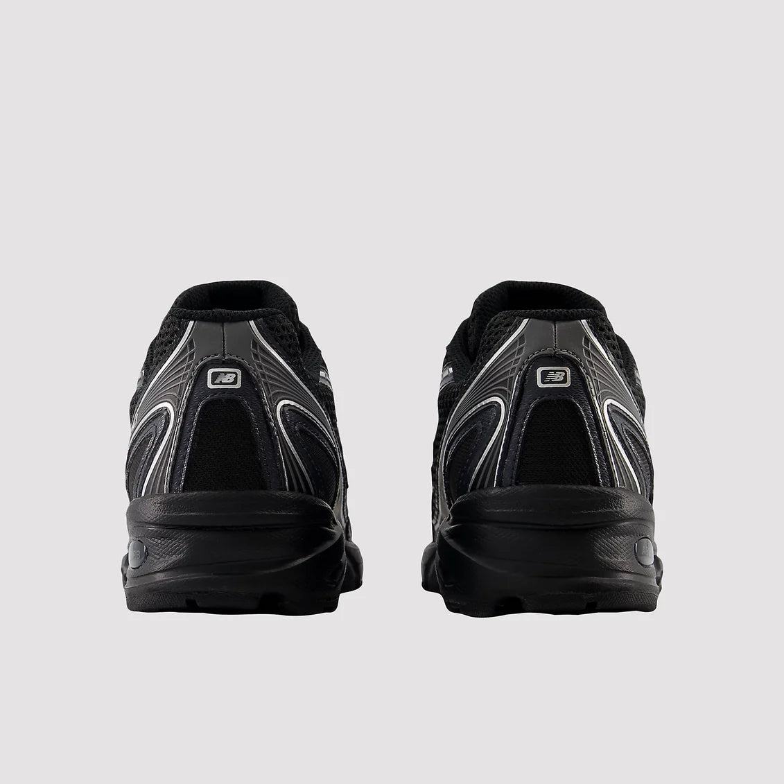 New Balance 740v2 Black Grey Silver