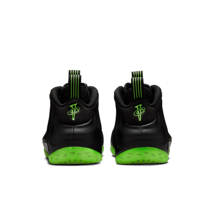 Nike Air Foamposite One Black Volt