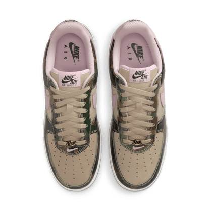 Nike Air Force 1 Low '07 LV8 Patent Camo Pink – HQ1967-200-41 – product view 3