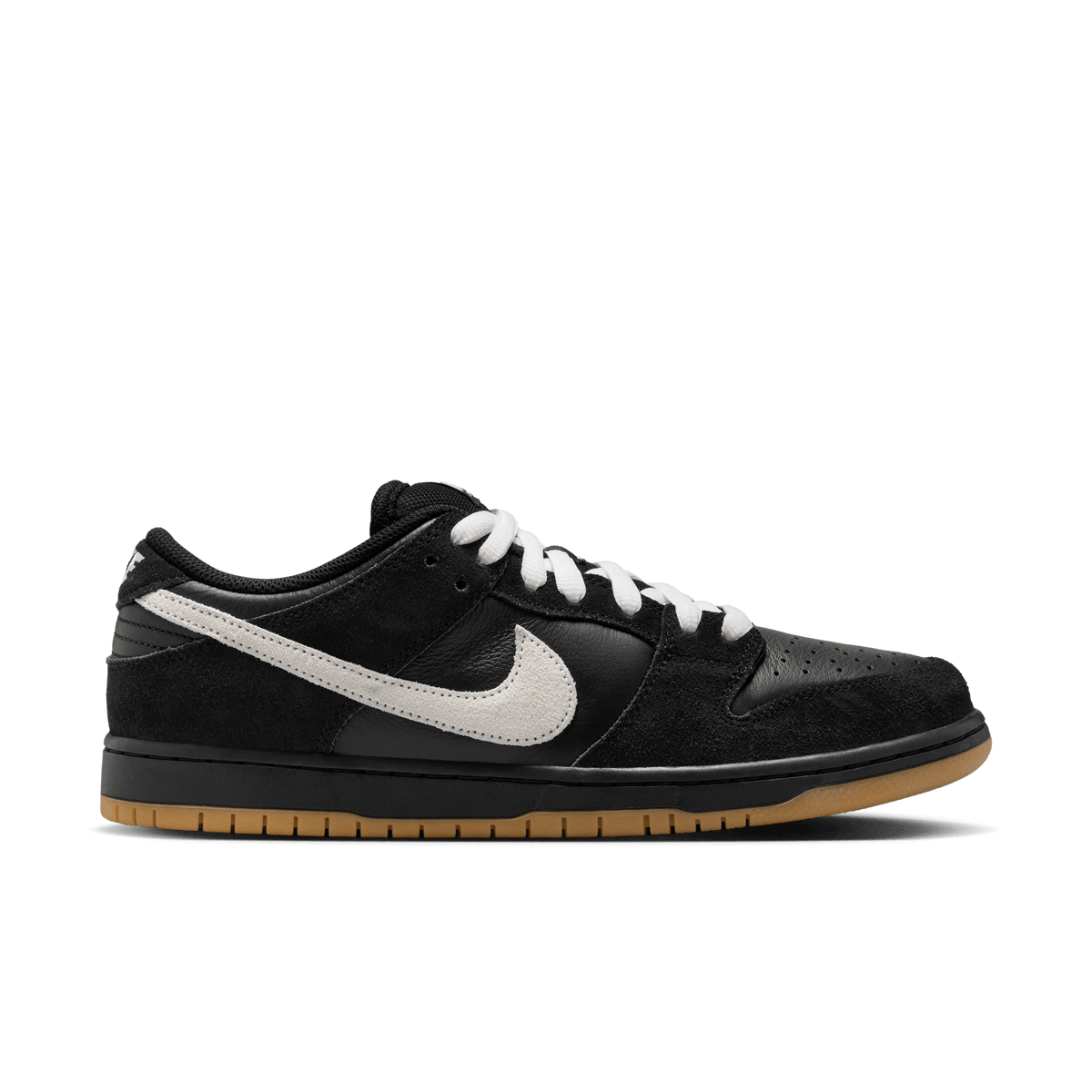 Nike Dunk Low Pro SB Black White Gum – HF3704-003-40 – product image