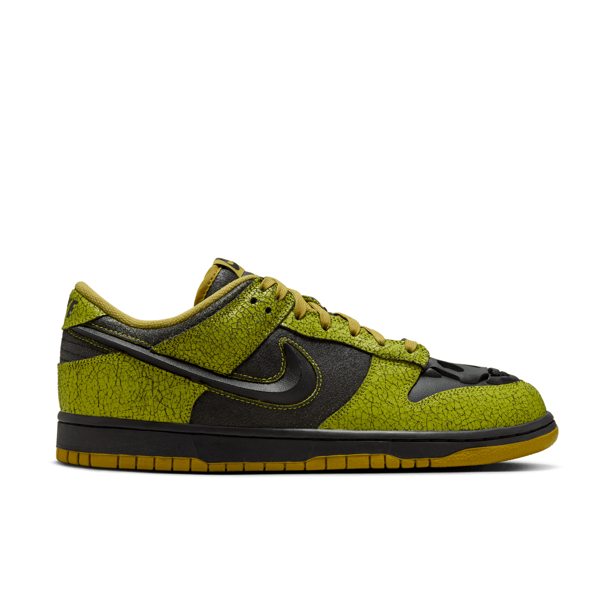 Nike Dunk Low Retro QS Halloween Skull – HV6103-300-40 – product image
