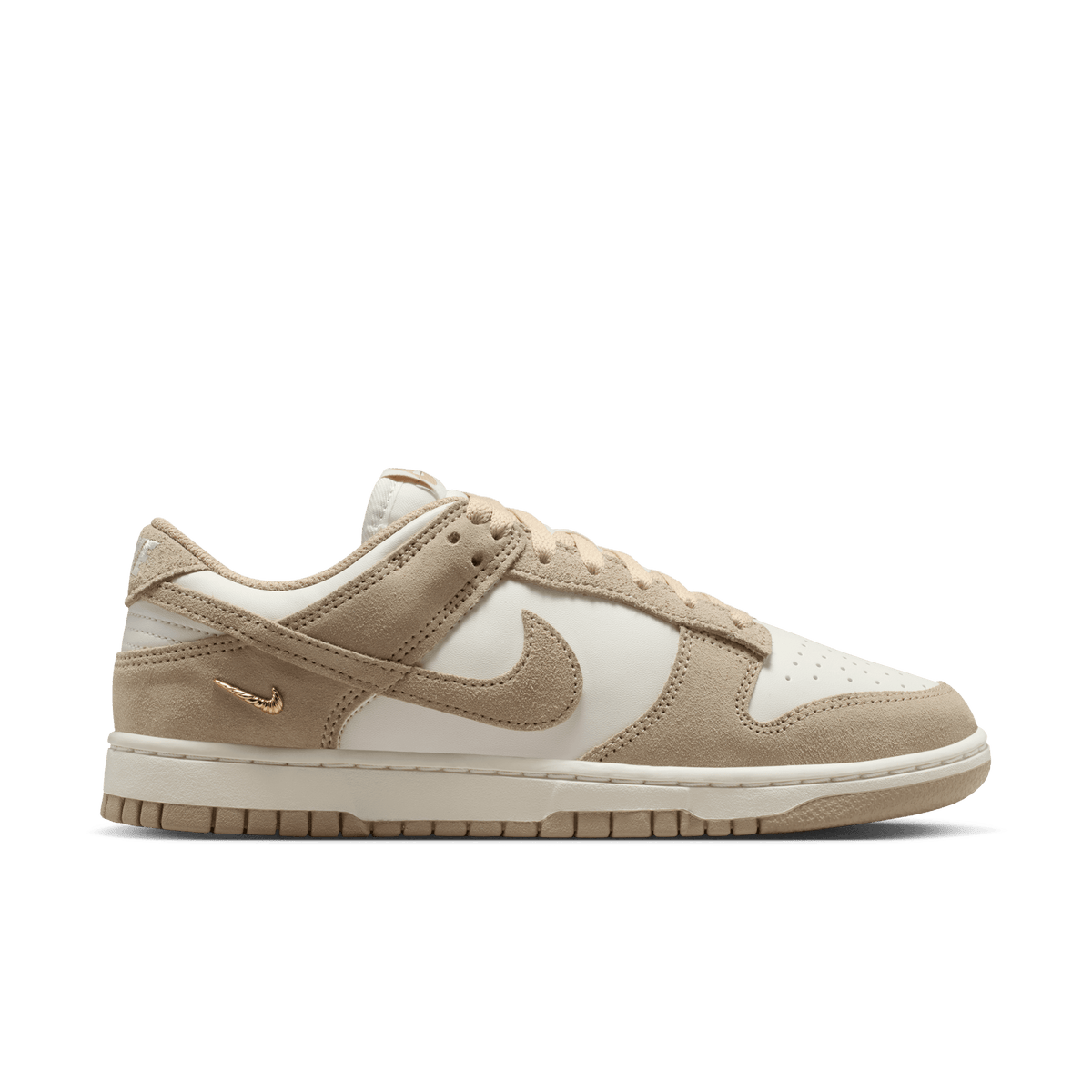 Nike Dunk Low 'Sail White Metallic Gold' (Women's) – IO4244-101-37.5 – product image