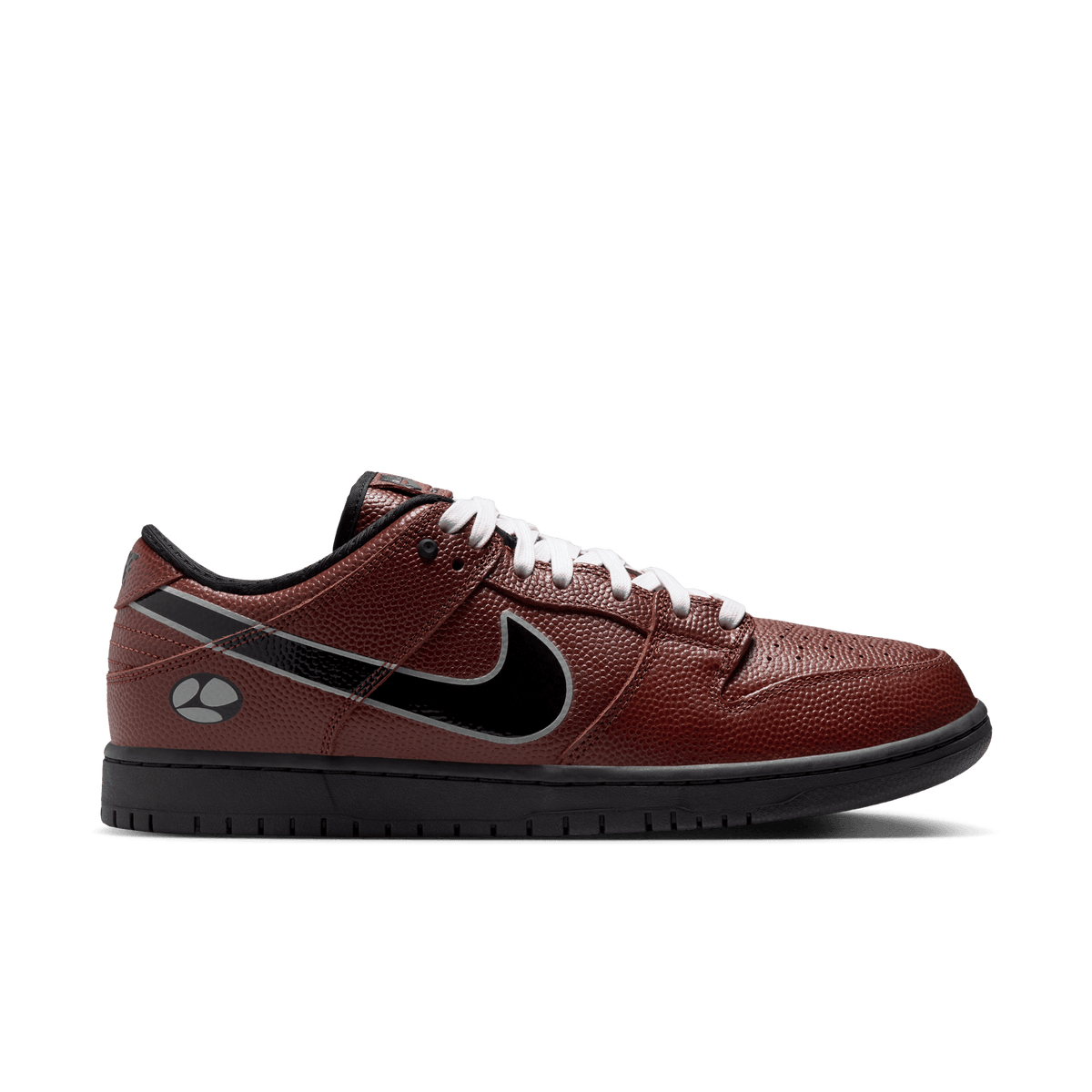 Nike SB Dunk Low Limosine Skateboards – HJ4131-200-36 – product image